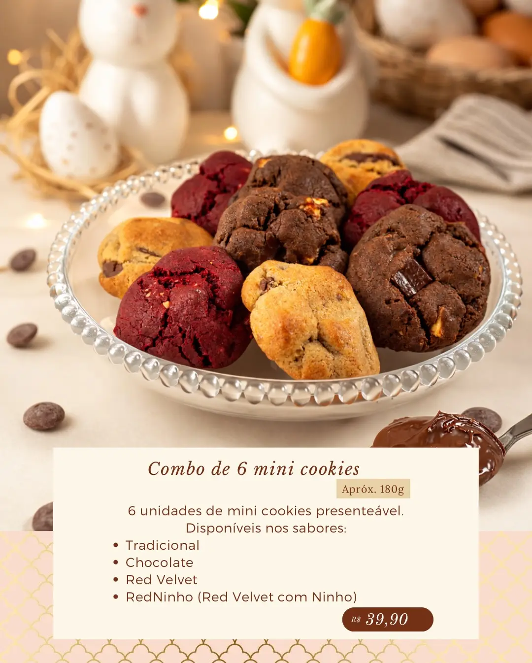 Combo de 6 mini cookies de Páscoa numa bandeja de vidro